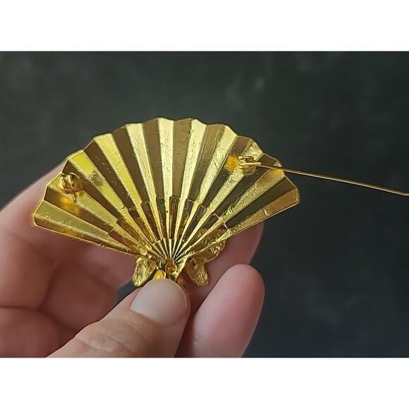 Rhinestone Floral Gold Tone Metal Fan Shaped Brooch Vintage Costume Jewelry - Picture 8 of 10